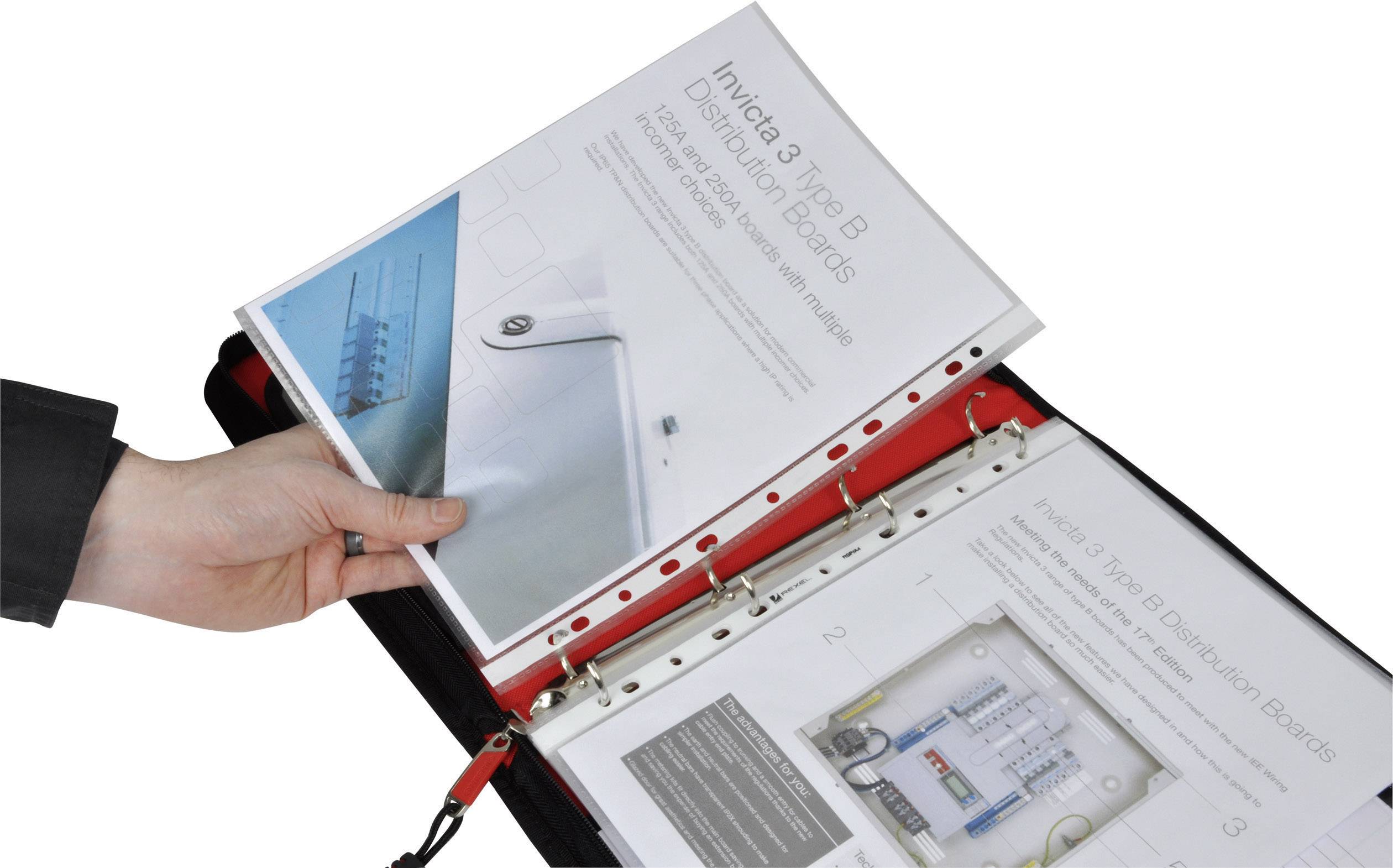 En hånd holder en åben mappe med dokumenter. På det synlige ark står der 'Invicta 3 Type B Distribution Boards'.