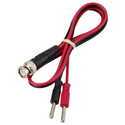 Ein BNC- zu Dual-Bananenstecker-Kabel mit roten und schwarzen Leitungen, verwendet zum Anschluss elektronischer Messgeräte wie Oszilloskopen und Multimetern.