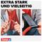 Ein Mann fixiert ein rotes Rohr mit schwarzem Klebeband. Text oben: 'Extra stark und vielseitig'. Logo unten: 'tesa'.
