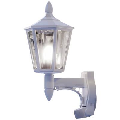 Eine weiße Außenlaterne mit sechseckigem Design leuchtet hell. Sie ist an einer Wandhalterung befestigt und hat ein klassisches Laternenstil.