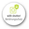 'With shutter/Berührungsschutz' auf weißem Kreis mit grünem Symbol einer geschützten Steckdose.