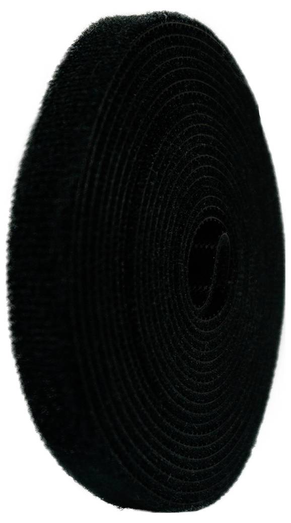 Schwarzes Klettband als Rolle, perspektivisch von der Seite gezeigt. Ideal für Kabelmanagement oder Befestigungen.