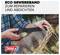 Person repariert mit schwarzem Gewebeband einen Korb im Garten. Text: 'Eco Gewebeband, zum Reparieren und Abdichten'.
