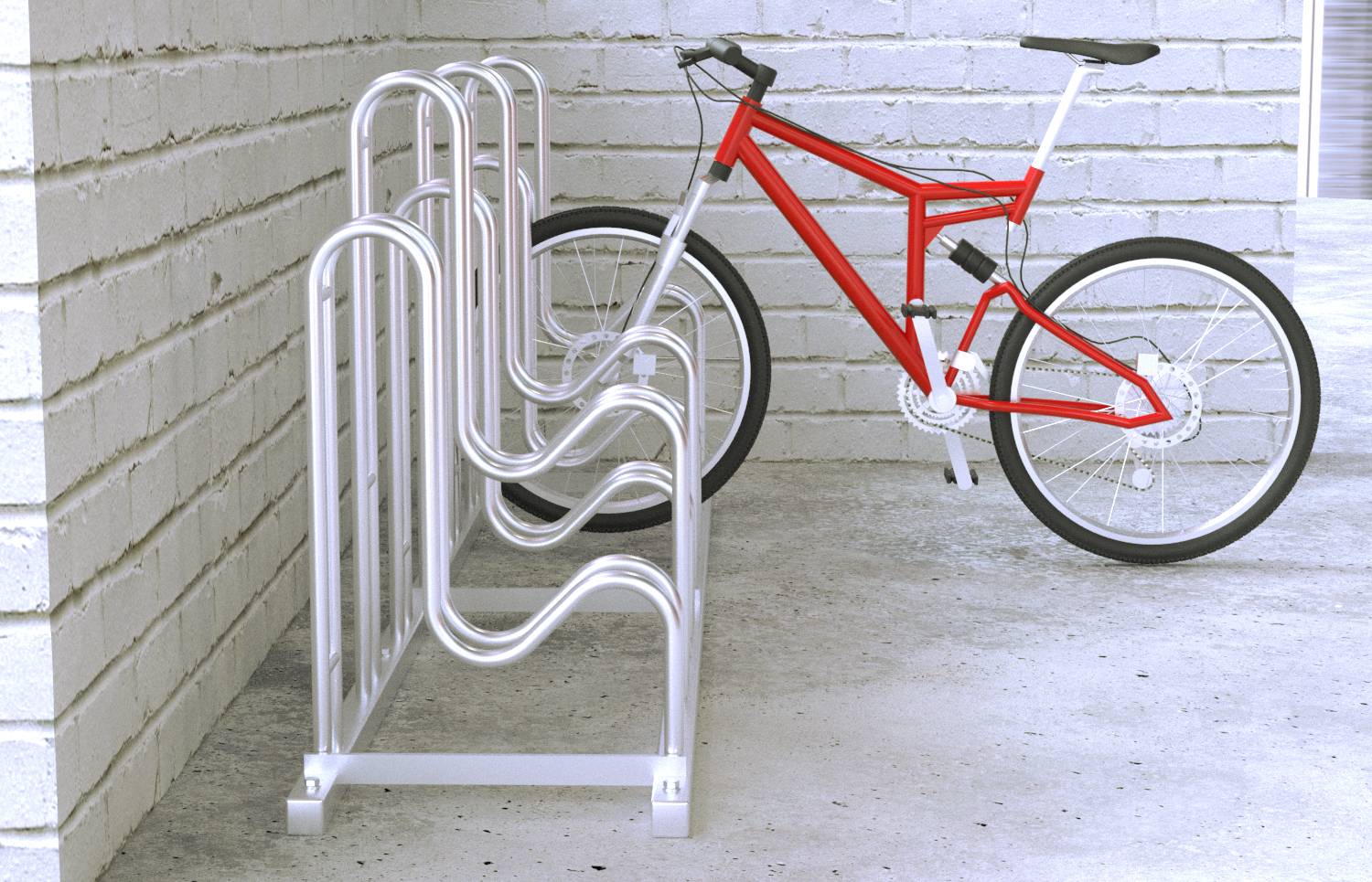 Ein rotes Fahrrad steht neben einem leeren silbernen Fahrradständer an einer weißen Backsteinmauer in einer Betonecke.