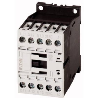 Ein weißer elektrischer Leistungsschütz mit mehreren Anschlüssen und schwarzem Gehäuse. Markierung 'EATON' auf der Vorderseite.