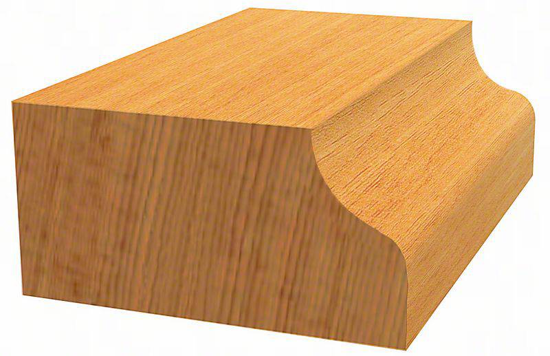 Holzprofilblock mit geschwungenem, gefrästem Detail an der Kante, zeigt holzartige Maserung und hellbraune Farbe.