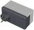 Ein rechteckiger, grauer Adapter mit einem Eurostecker auf der linken Seite.