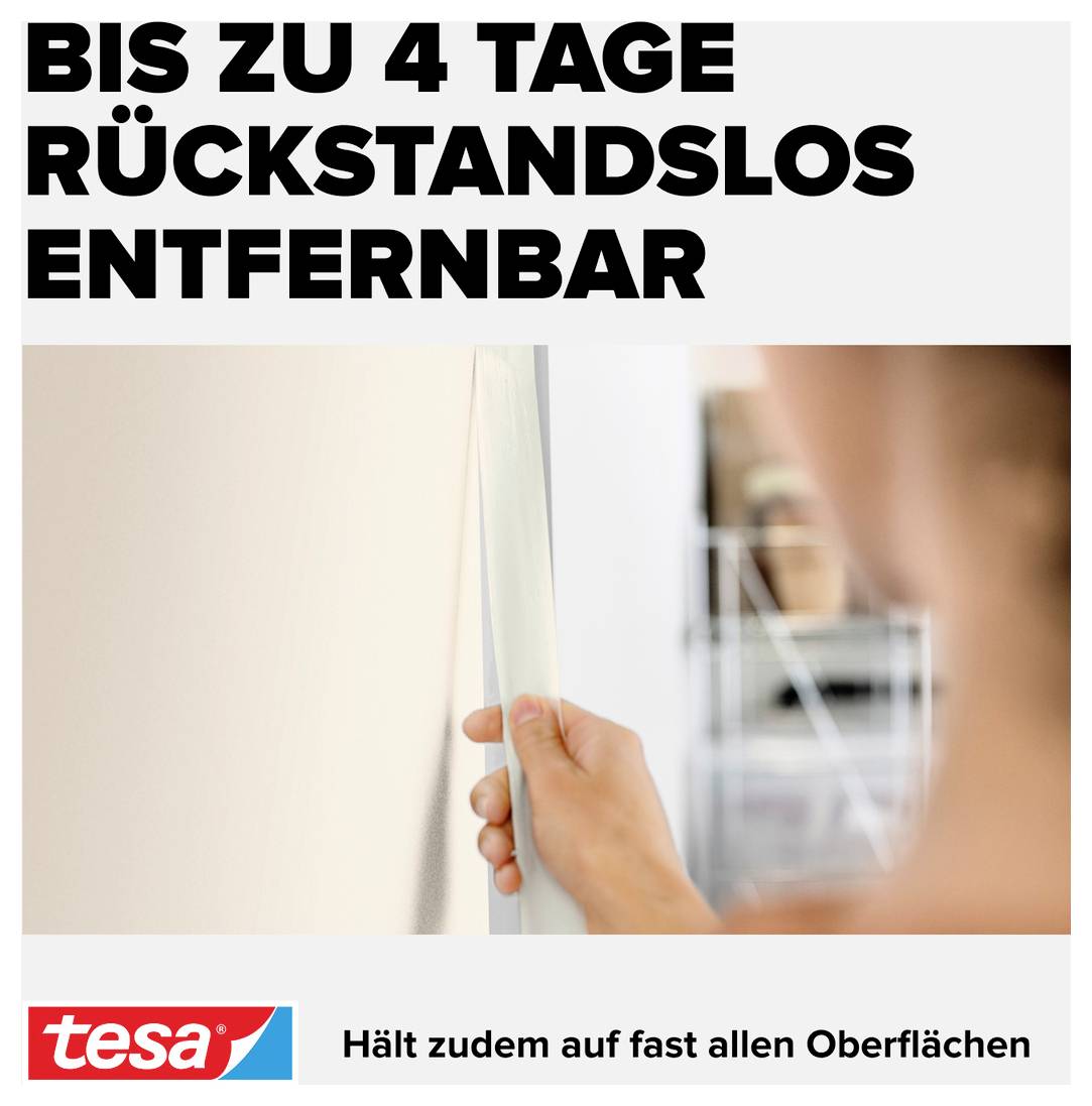 Eine Hand zieht ein Klebeband von einer Wand ab. Text: 'Bis zu 4 Tage rückstandslos entfernbar.' Markenlogo unten links.