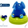 Blauer Elefant auf gelbem Sockel mit Text 'Touch-Sensor'. Empfehlung 'Von jungen Eltern empfohlen' in der oberen linken Ecke.