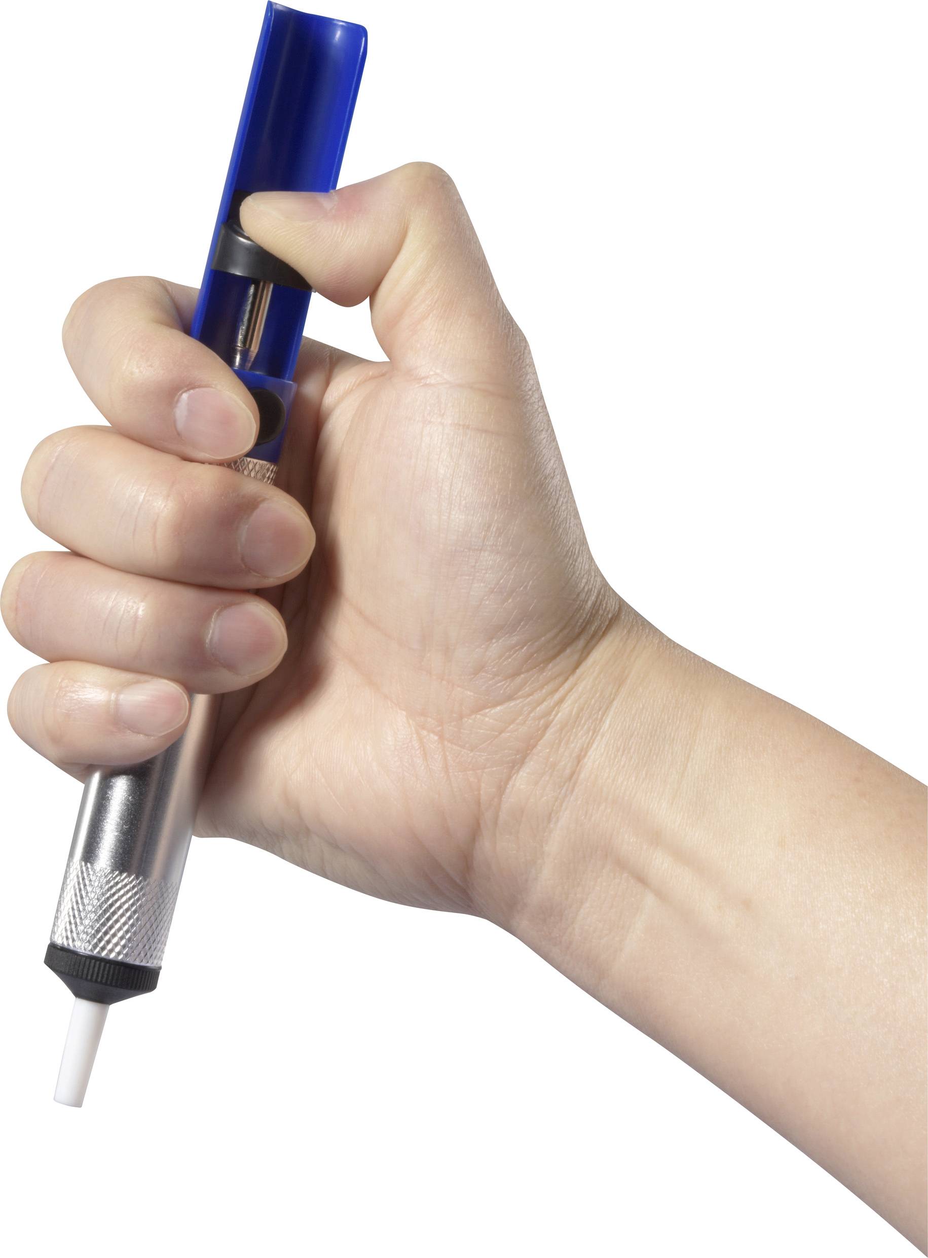 Hand hält eine Lötpumpe mit blauem Griff. Die Pumpe wird zur Entfernung von überschüssigem Lot verwendet.
