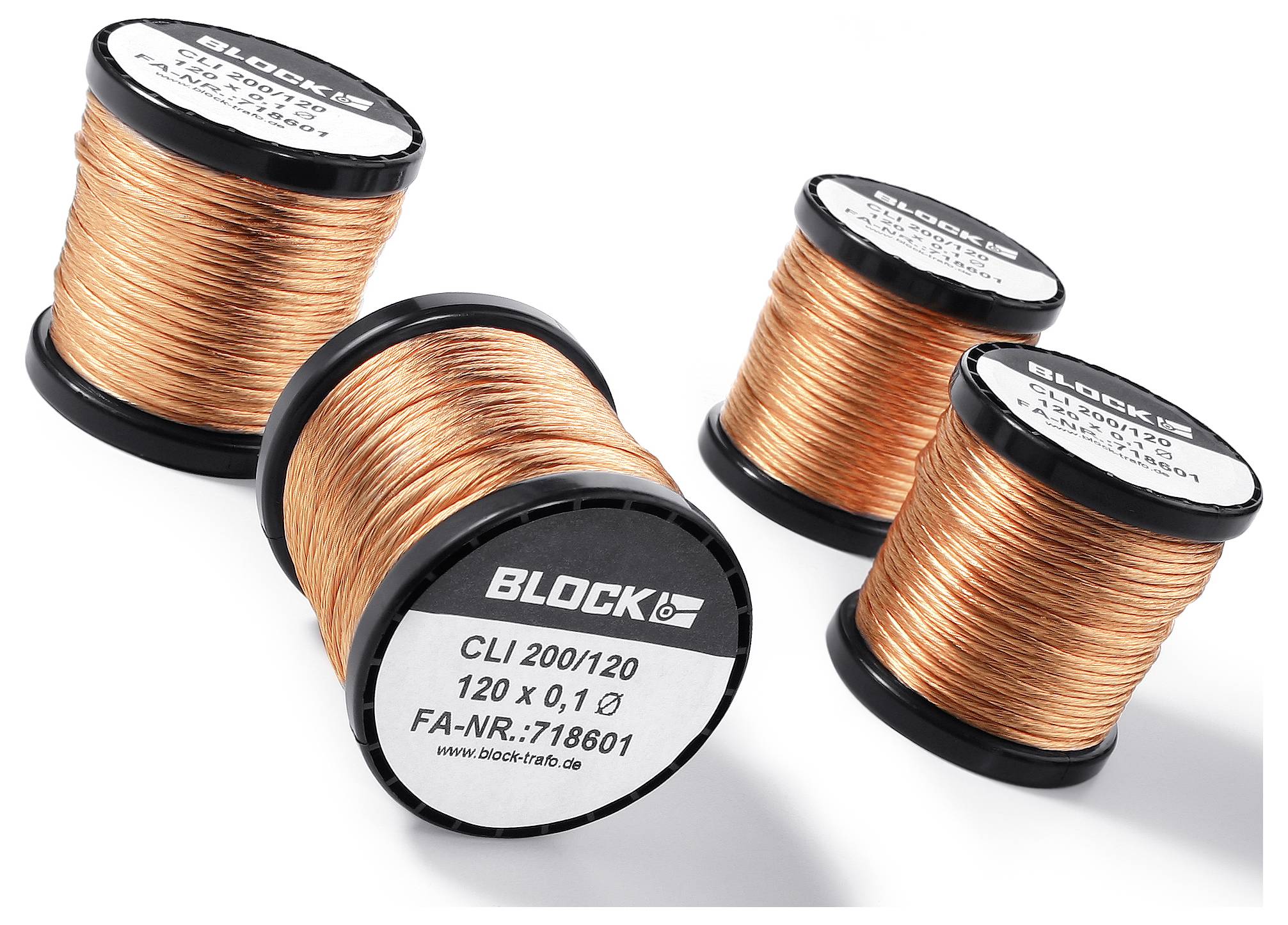 Vier Kupferdraht-Spulen mit der Bezeichnung „BLOCK". Jede Spule hat ein Etikett mit Spezifikationen einschließlich „CLI 200/120" und „120 x 0,1ø".