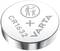 Runde Knopfzelle mit Gravur 'CR1632' und 'VARTA'. Symbole: Erwachsener reicht Kind eine Batterie; zeigt Vorsicht beim Umgang.