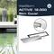 WallSkim ACTIVE 12.000 Slim Cover, abgebildet mit Einbaubeispiel und Abdeckung. Produktdesign vor grünem Wasser und Steinfigur.
