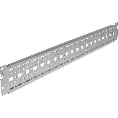 Metallblende mit perforiertem Design, geeignet zur Kabelorganisation in einem Netzwerk-Rack.