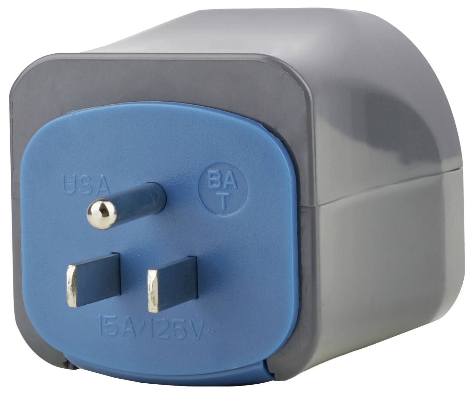 Blauer und grauer Elektrostecker-Adapter mit zwei flachen Stiften und einem runden Schutzleiter-Stift, beschriftet mit USA und 15A/125V.
