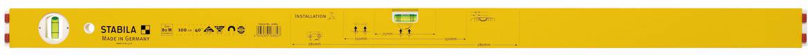 Ein gelbes Lineal von Stabilo mit Zentimeter- und Millimeterangaben. Links ein grünes Logo, rechts schwarze Markierungen für die Länge.