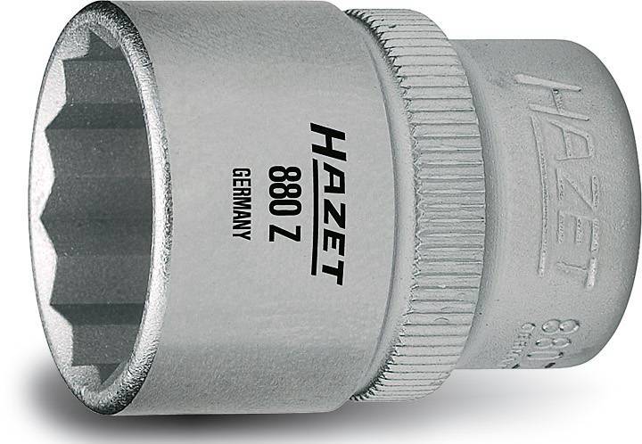 Eine silberne Hazet Stecknuss mit der Aufschrift 'Hazet 880 Z Germany', aus Metall gefertigt, mit geriffeltem Griff.