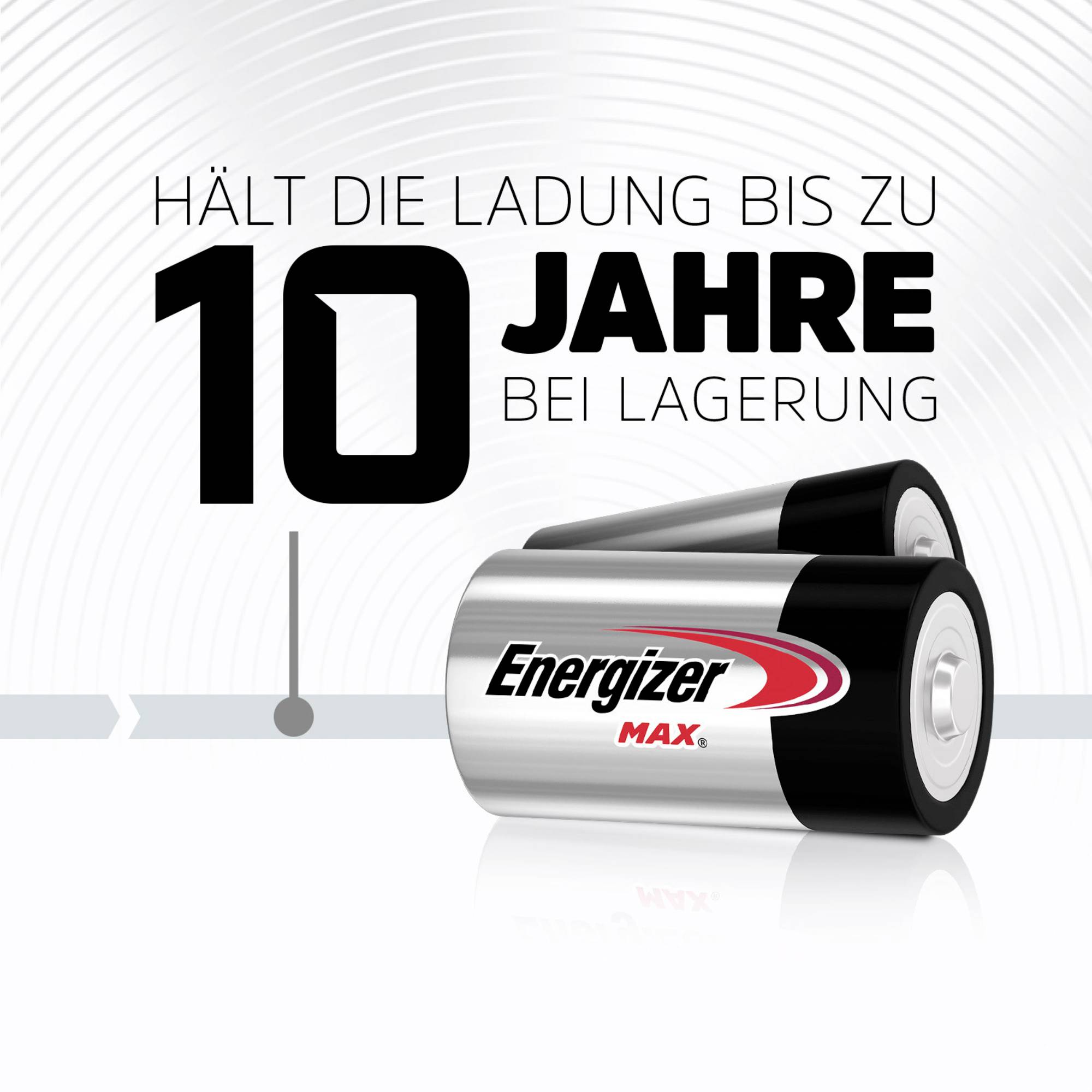 Zwei Energizer-Batterien, Text: 'Hält die Ladung bis zu 10 Jahre bei Lagerung'. Batterien sind zentral im Bild platziert.