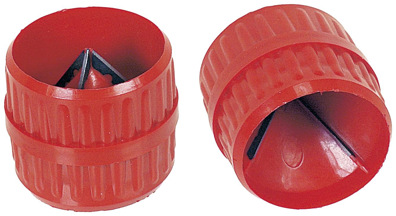 Zwei rote Entgrater aus Kunststoff, die Werkzeuge zum Bearbeiten von Rohren sind. Sie haben gezackte Innenkanten für die Rohrbearbeitung.