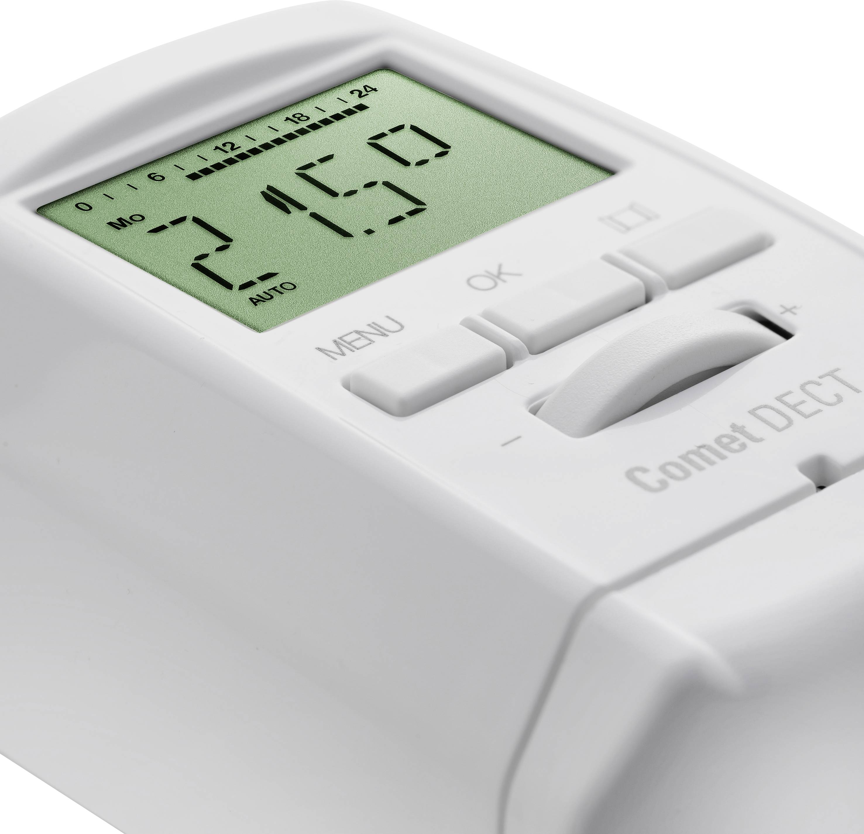 Digitales Thermostat mit grünem Display zeigt 21,5 Grad Celsius. Tasten für Menü, OK, und Pfeiltasten sind sichtbar.