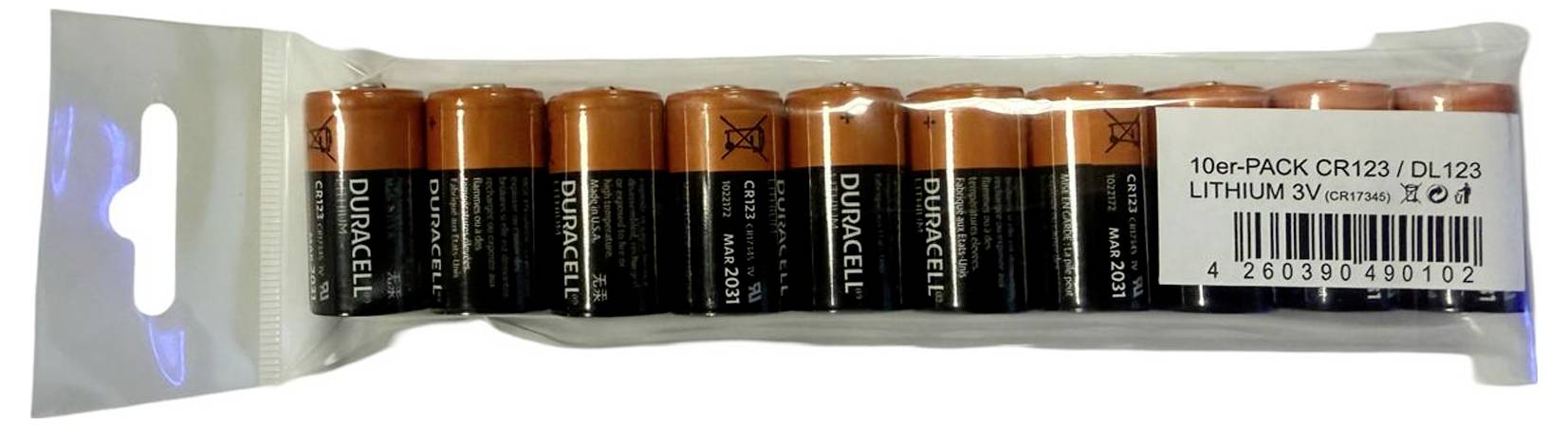 Packung mit zehn Duracell CR123 Lithium-Batterien, nebeneinander in einer transparenten Plastikverpackung angeordnet.