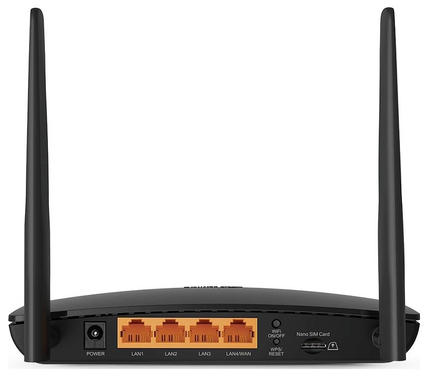 Schwarzer Router mit zwei Antennen, vier orangefarbenen LAN-Anschlüssen, einem WAN-Anschluss und einem Nano-SIM-Karten-Slot auf der Rückseite.