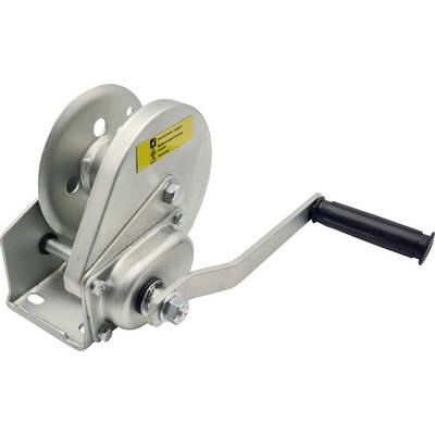 Eine manuelle Bootsanhänger-Winde mit einem schwarzen Griff an einer Metallkurbel, versehen mit einem Warnaufkleber auf ihrem silbernen Gehäuse.