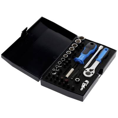 Werkzeugkoffer mit Steckschlüsselsatz, Schraubendreher, Steckdosen und Bits in schwarzer Box.