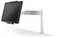 Ein verstellbarer Monitorarm, der an einem Tisch befestigt ist, hält einen Bildschirm. Der Arm ist modern und silbern.
