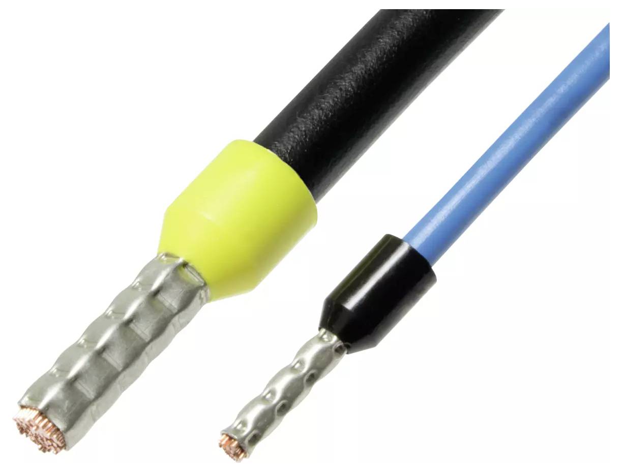 Zwei elektrische Kabel mit offenen Enden, eines mit schwarzer und eines mit blauer Isolierung, zeigen die Kupferadern innen.