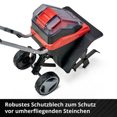 Ein Robustes Schutzblech verhindert das Herumfliegen von Steinen bei einem Rasenmäher mit roten und schwarzen Details.