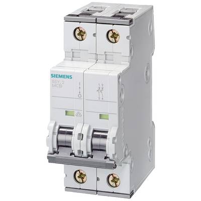 Stromschutzschalter von Siemens, Modell 5SX2 MCB, mit Kippschalter und Schraubverbindungen für elektrische Installationen.