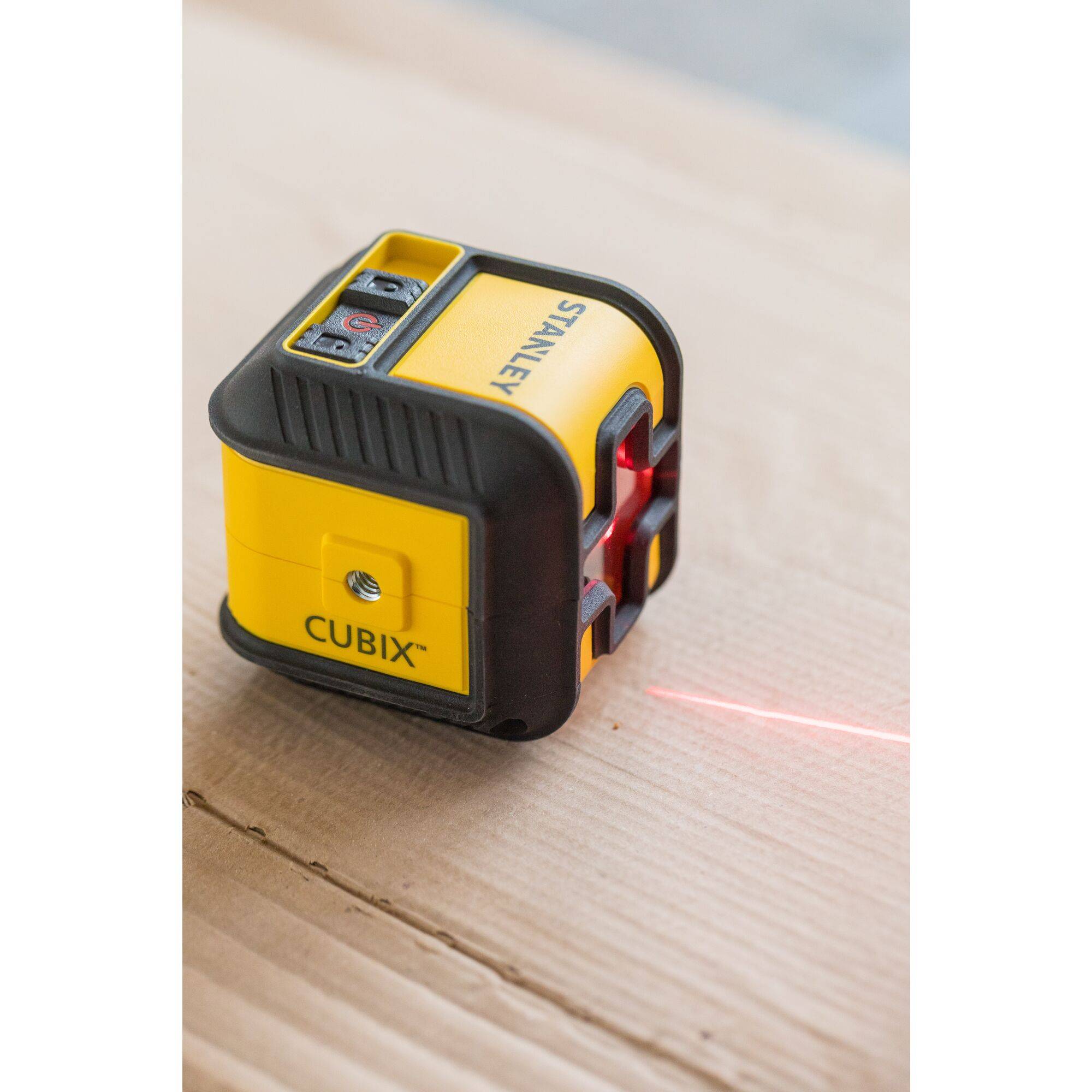 STANLEY Stanley Kreuzlinienlaser-25
