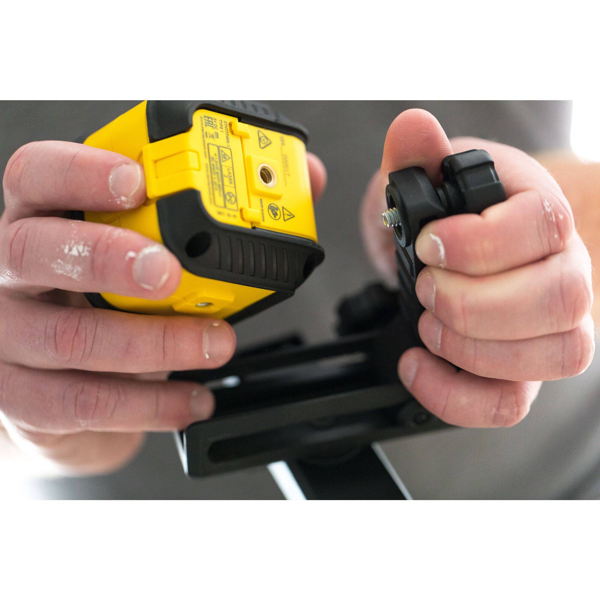 STANLEY Stanley Kreuzlinienlaser-30