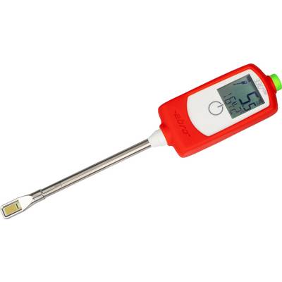 Digitales rotes Lebensmittelthermometer mit Edelstahlsonde, angezeigt auf einer weißen geometrischen Oberfläche.