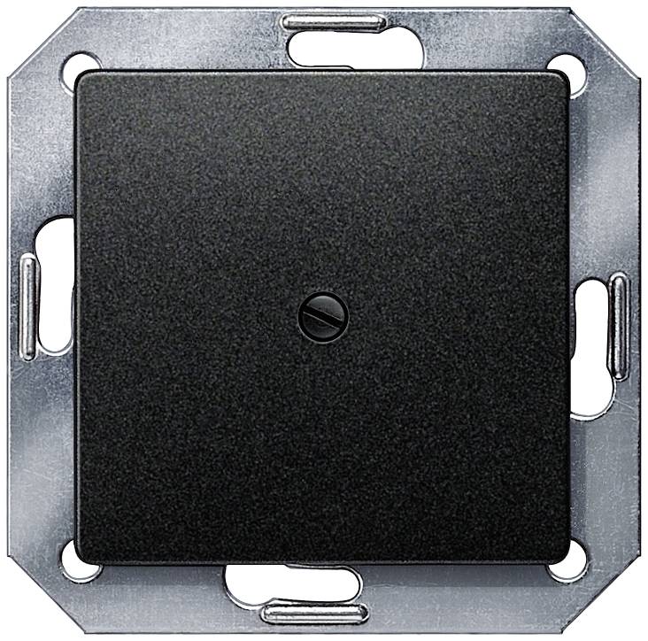 Ein schwarzgrauer Lichtschalter in quadratischer Form, montiert in einer silbernen Metallhalterung.