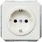 Weiße Steckdose von Siemens mit Schutzkontakt und zwei Löchern, montiert auf einer metallischen Unterlage.