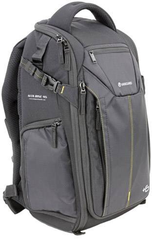 Kamerarucksack in Schwarz mit mehreren Reißverschlüssen und Fächern, geeignet für Fotoausrüstung.