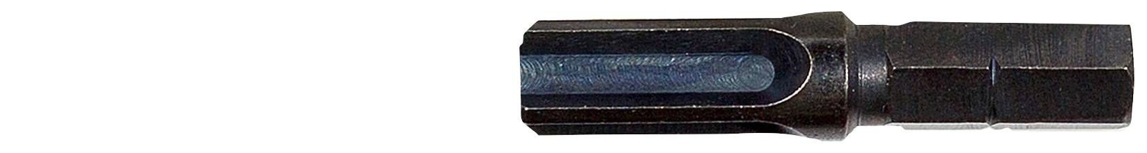 Nahaufnahme eines schwarzen Metallbohrers mit Sechskantschaft, horizontal auf weißem Hintergrund dargestellt.