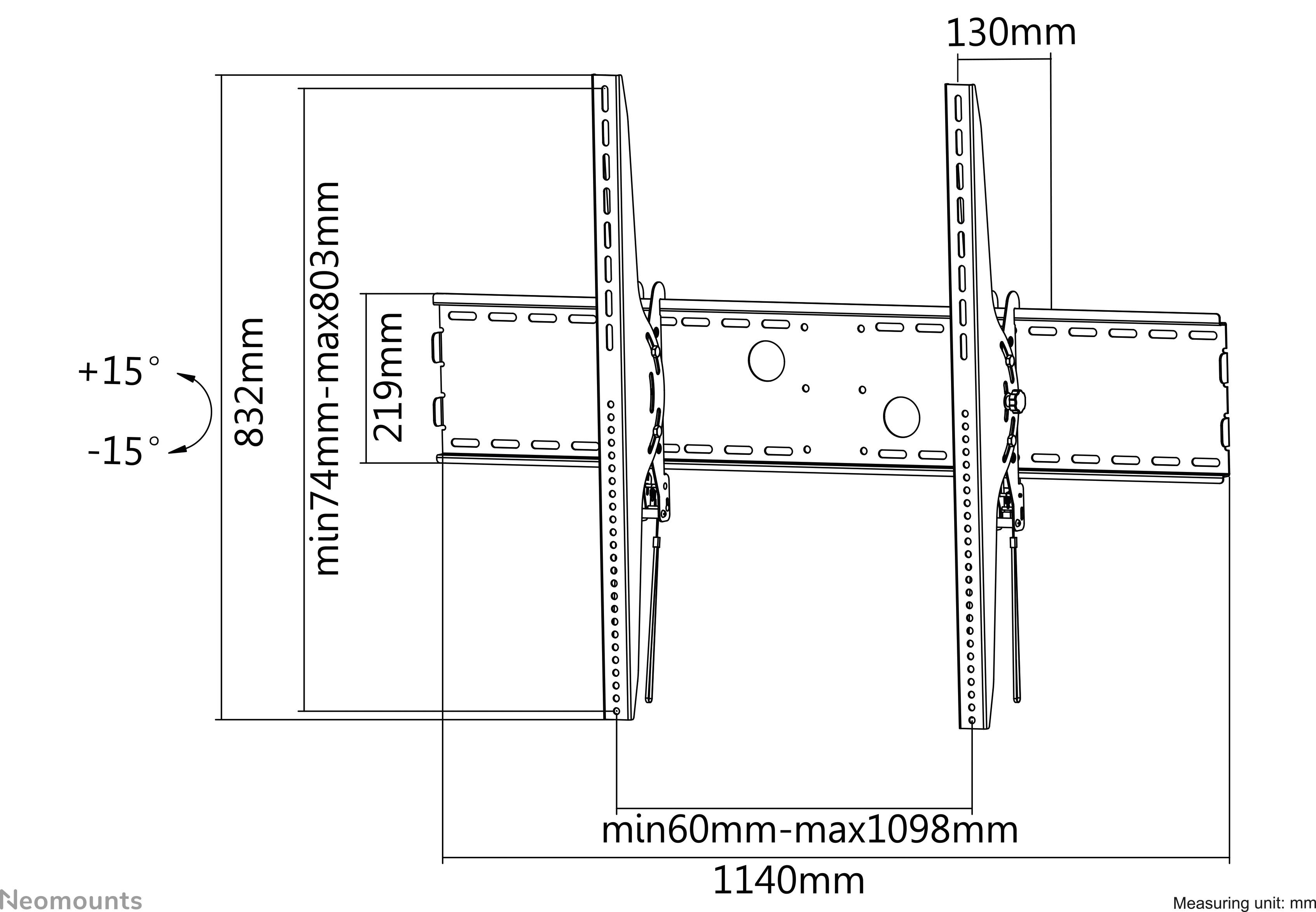 'Seitliche Ansicht einer TV-Wandhalterung mit Neigungsverstellung (+15° bis -15°), Breite 1140 mm, Höhe 832 mm, einstellbare Tiefe von 219 mm bis 1098 mm.'
