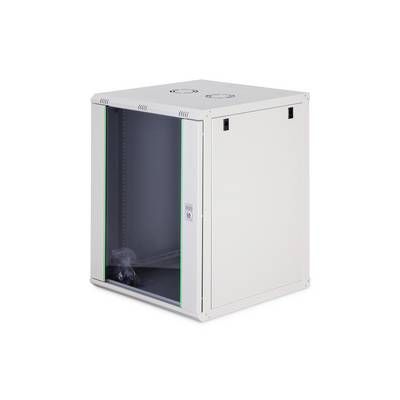 Ein weißer, rechteckiger Serverrack-Schrank mit einer leicht geöffneten Glastür, der Innenregale sichtbar macht. Er ist leer und steht allein vor einem weißen Hintergrund.