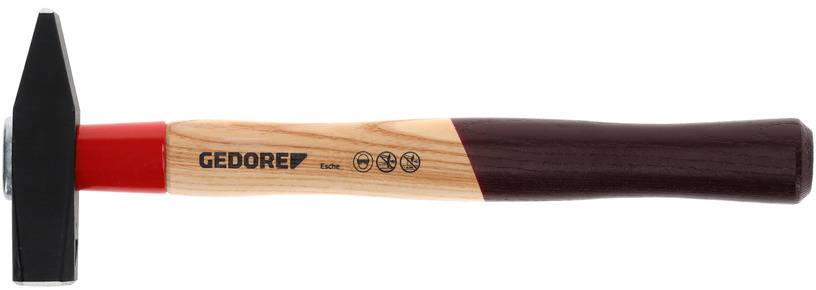 Ein Hammer mit Holzgriff und Metallkopf, Marke 'GEDORE', ideal für handwerkliche Arbeiten.