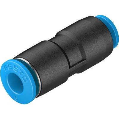 Schwarzer und blauer Pneumatik-Stoßverbinder. Verbindungen erleichtern Luftstrom in pneumatischen Systemen.