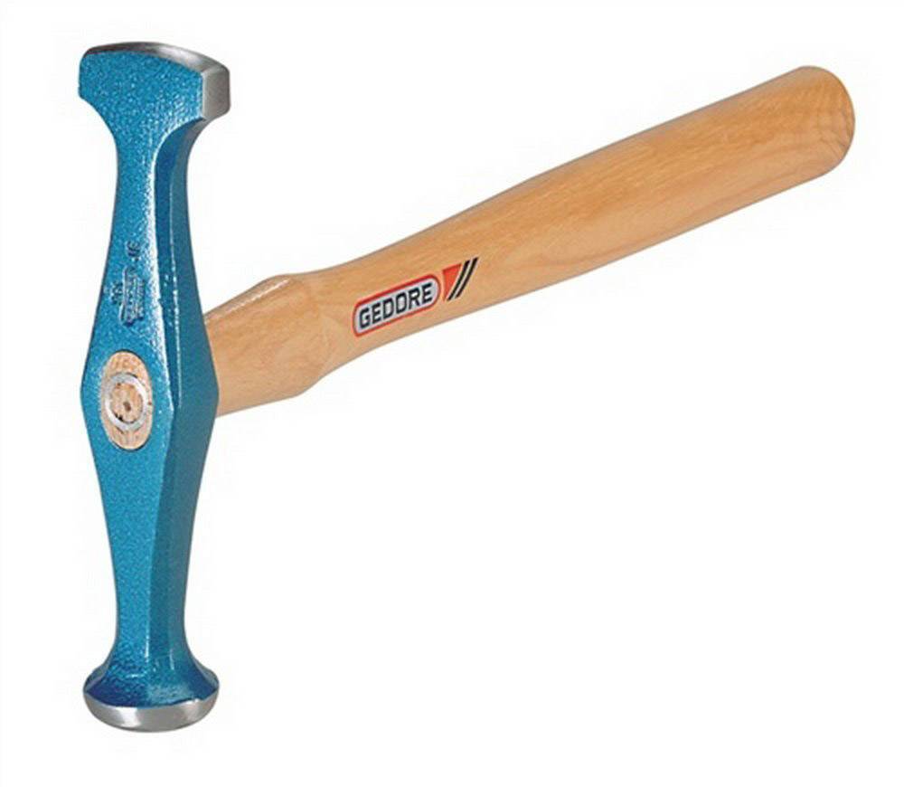Ein Hammer mit blauem Kopf und Holzgriff, auf dem 'GEDORE' steht. Geeignet für handwerkliche Arbeiten und leichte Metallbearbeitung.