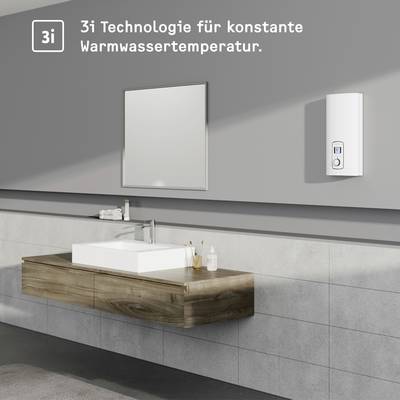 'Moderne Badezimmeransicht mit Wand-Durchlauferhitzer und Waschbecken. Text: 3i Technologie für konstante Warmwassertemperatur.'