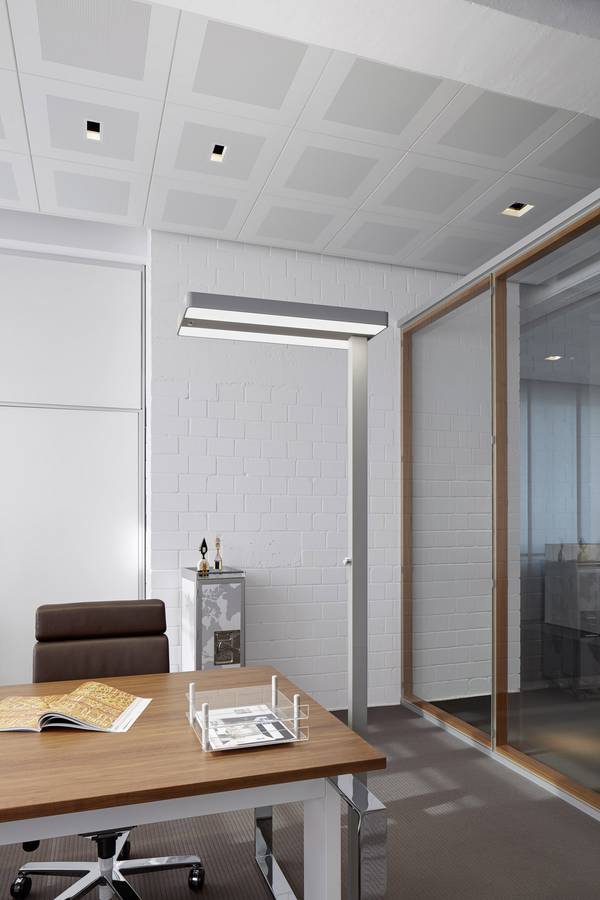 Maul MAULjuvis 8258695 LED-Stehlampe mit Bewegungsmelder LED  80 W EEK: D (A - G) Silber