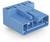 Blauer Steckverbinderadapter mit drei Anschlüssen und markierter Plus-, Minus- und Erdungsseite für elektrische Verkabelungen.
