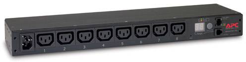 Ein schwarzes APC-Steckdosenleiste mit acht nummerierten Steckplätzen und einem digitalen Display rechts zeigt den Stromverbrauch an.