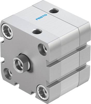Ein pneumatischer Zylinder aus Metall mit mehreren Anschlüssen und integrierter Bebilderung mit dem Logo der Firma Festo.