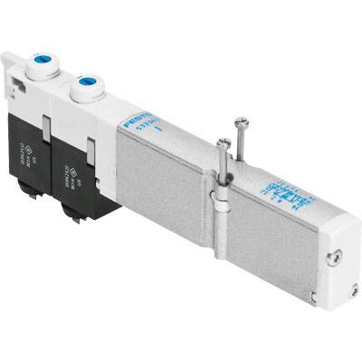 Ein graues, rechteckiges Pneumatikventilmodul mit Anschlussstellen und blauen Markierungen, geeignet für industrielle Anwendungen.